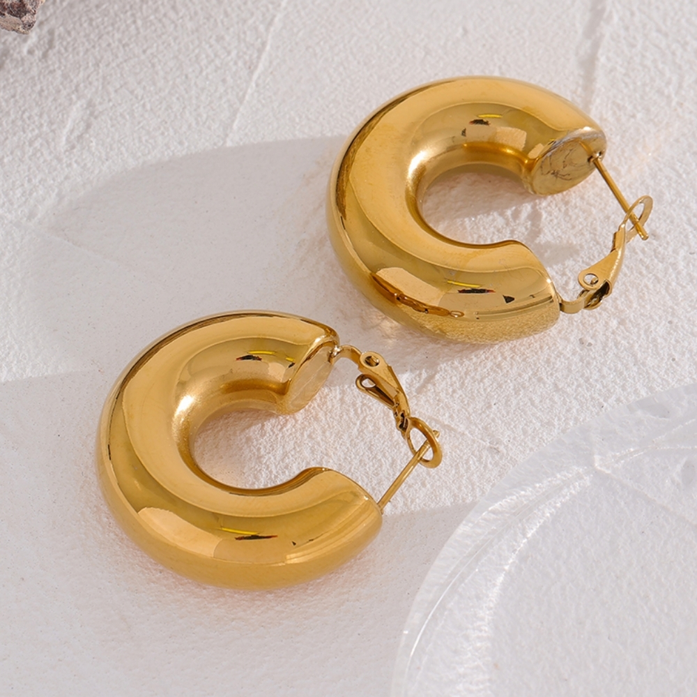 Chunky Minimalist Hoop Earrings - Picture 2 of 7